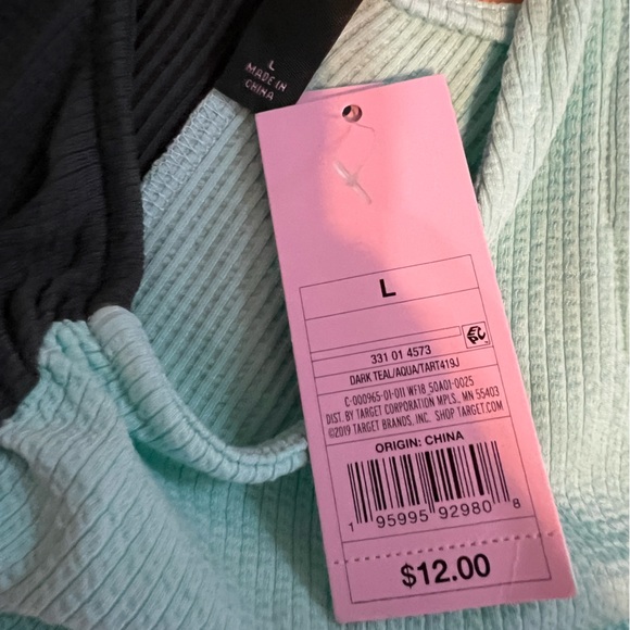 Wild Fable tank top - Picture 2 of 3